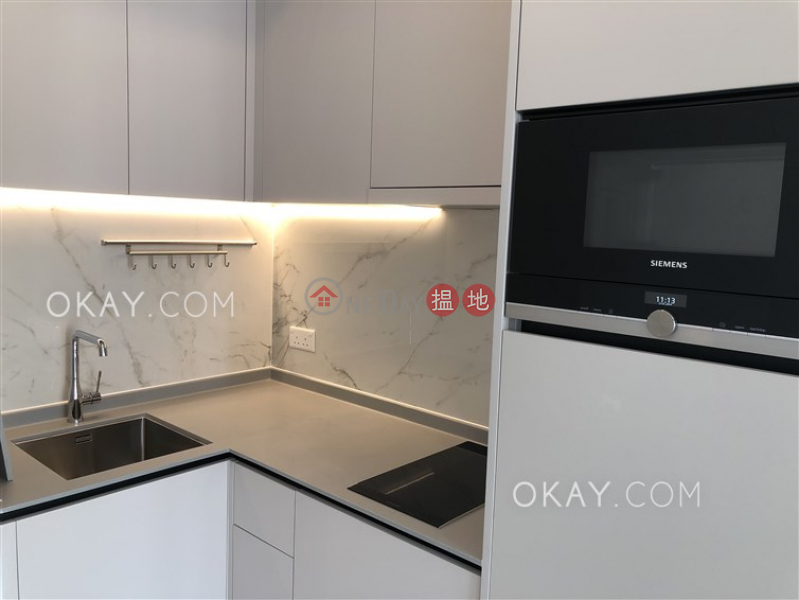 Practical 1 bedroom on high floor with balcony | Rental | Resiglow Pokfulam RESIGLOW薄扶林 Rental Listings