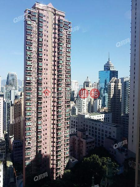 Property Search Hong Kong | OneDay | Residential Rental Listings Soho 38 | Mid Floor Flat for Rent