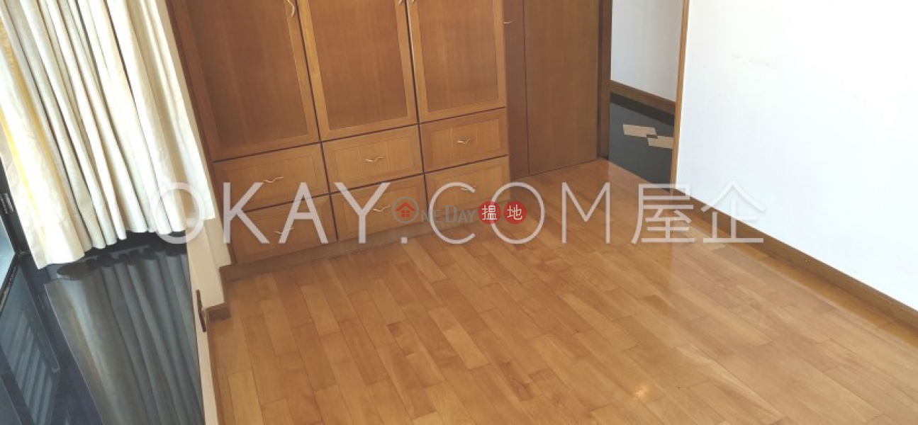 HK$ 40,000/ month | The Grand Panorama Western District, Rare 3 bedroom in Mid-levels West | Rental