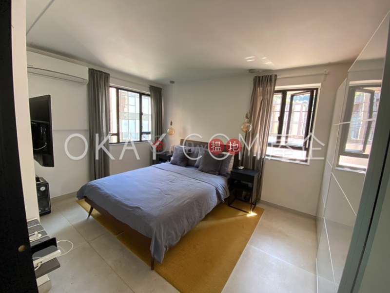 Nicely kept 3 bedroom with balcony & parking | Rental | Formwell Garden 豐和苑 Rental Listings