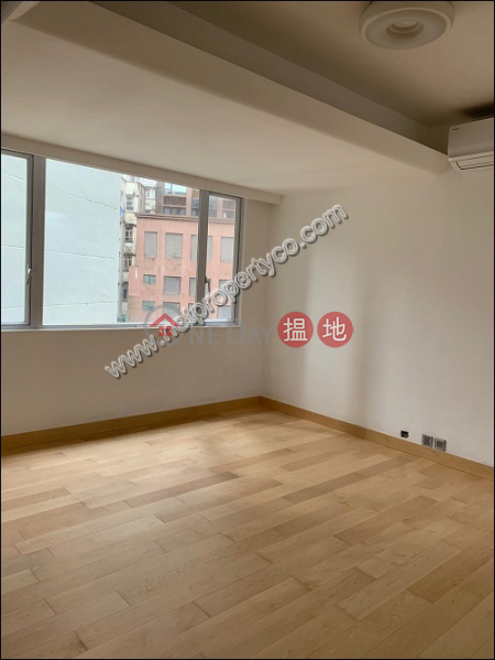 Property Search Hong Kong | OneDay | Residential | Rental Listings | Renovated Apartment in Mid-level Central for rent