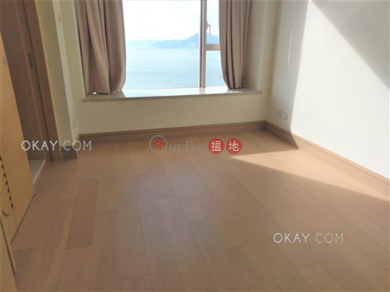 Tasteful 3 bedroom with balcony | Rental, Cadogan 加多近山 Rental Listings | Western District (OKAY-R211415)