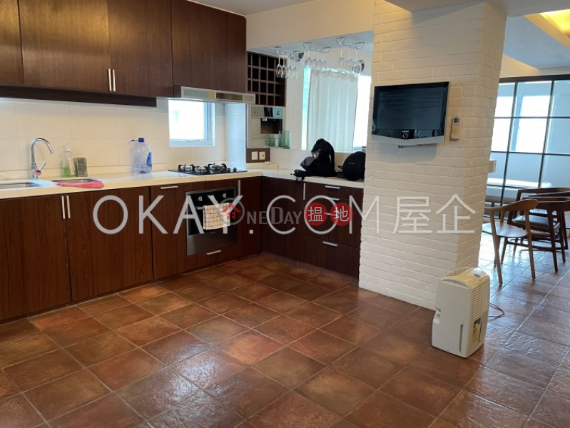 Rare 2 bedroom on high floor | Rental, Kelford Mansion 啟發大廈 Rental Listings | Central District (OKAY-R66599)