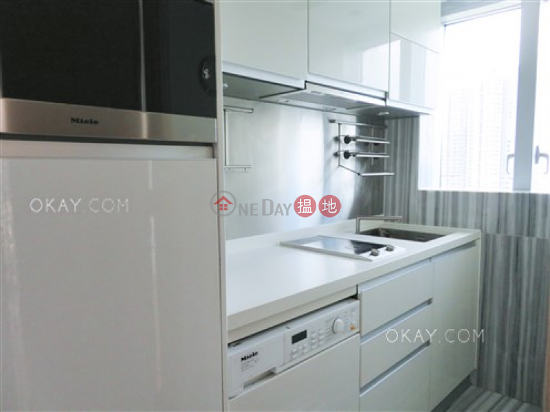 Elegant 1 bed on high floor with sea views & balcony | For Sale | Marinella Tower 9 深灣 9座 Sales Listings