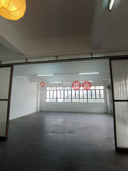 High ceiling with half cockloft, Wah Tat Industrial Centre 華達工業中心 Rental Listings | Kwai Tsing District (WONG-035387397)