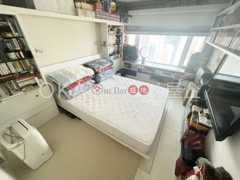Efficient 2 bedroom on high floor with parking | For Sale 128-130 Kennedy Road | Eastern District | Hong Kong Sales, HK$ 18.5M