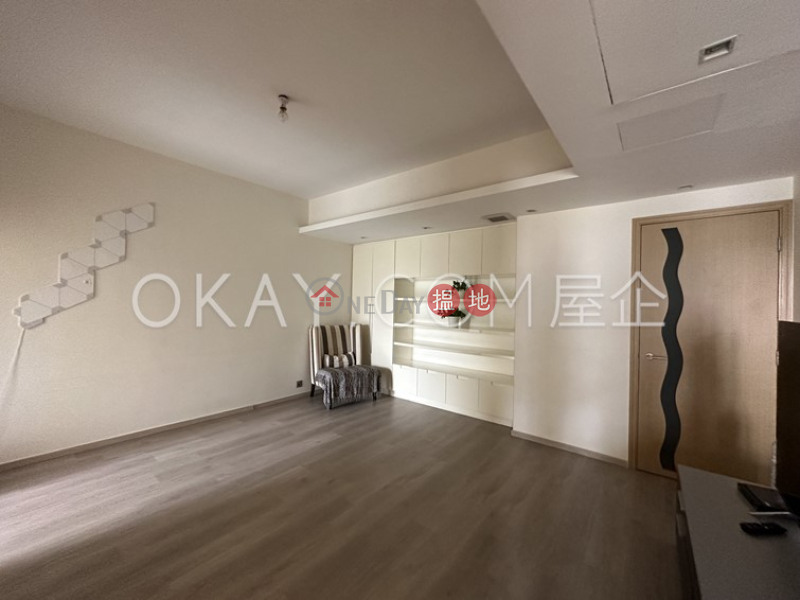 4房3廁,實用率高,連租約發售,連車位璧池出售單位|璧池(The Beachfront)出售樓盤 (OKAY-S15991)