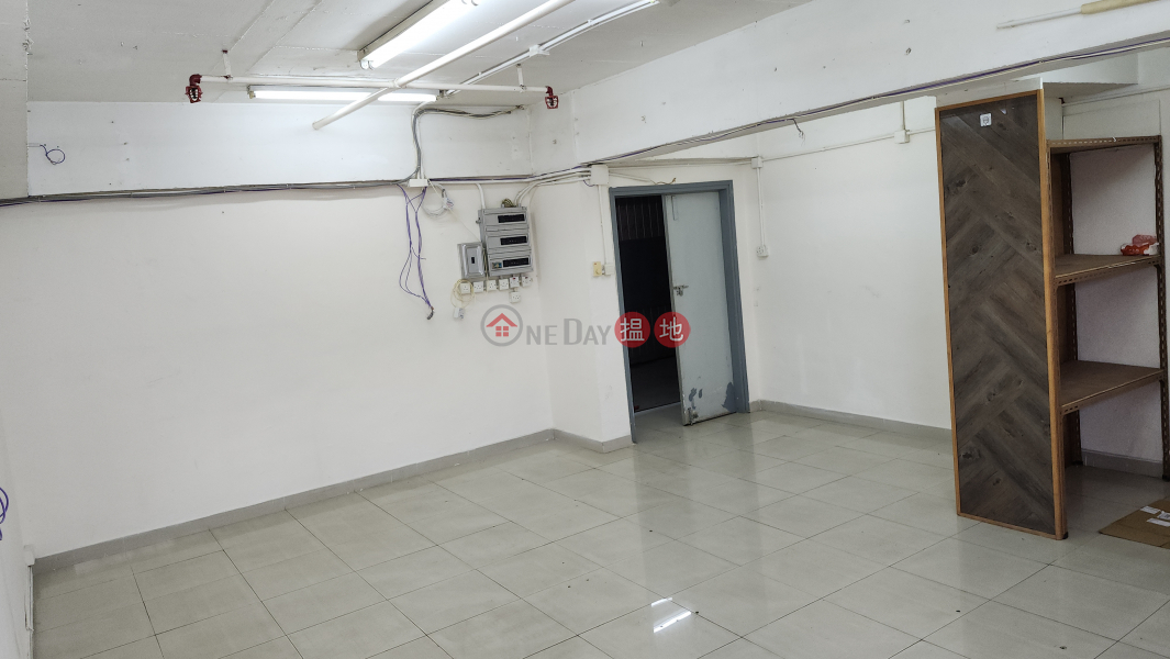 Independent unit, small and medium-sized enterprise warehouse writing, 8 Tsing Yeung Circle | Tuen Mun Hong Kong, Rental | HK$ 7,200/ month