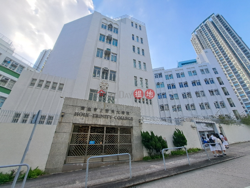 寶血會上智英文書院 (Holy Trinity College) 石硤尾| ()(3)