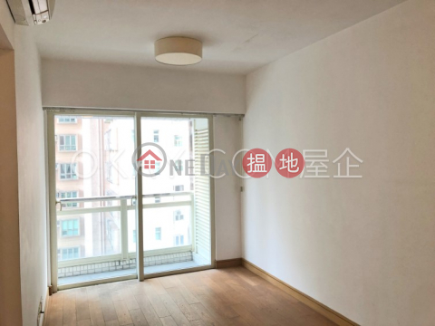Tasteful 2 bedroom with balcony | Rental, Centrestage 聚賢居 | Central District (OKAY-R68933)_0
