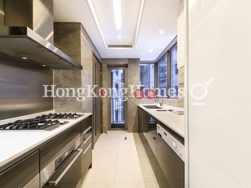 HK$ 18.5M The Waterfront Phase 1 Tower 3 Yau Tsim Mong 3 Bedroom Family Unit at The Waterfront Phase 1 Tower 3 | For Sale