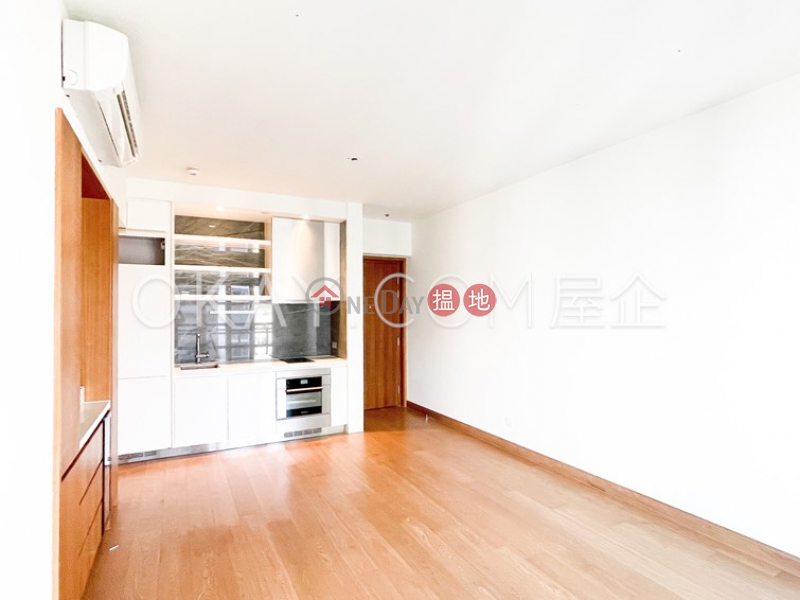 Gorgeous 2 bedroom with balcony | Rental, Resiglow Resiglow Rental Listings | Wan Chai District (OKAY-R323089)