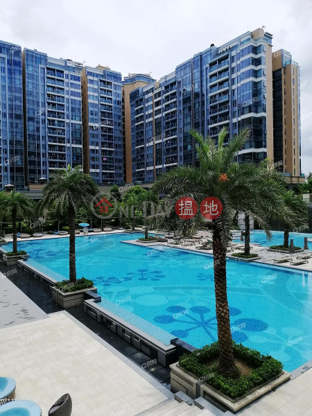 Property Search Hong Kong | OneDay | Residential Rental Listings Park Circle | 2 bedroom Mid Floor Flat for Rent
