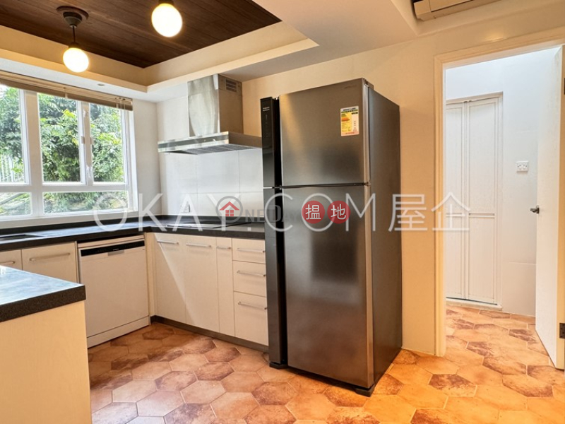 HK$ 70,000/ month 9 Broom Road, Wan Chai District, Luxurious 3 bed on high floor with balcony & parking | Rental