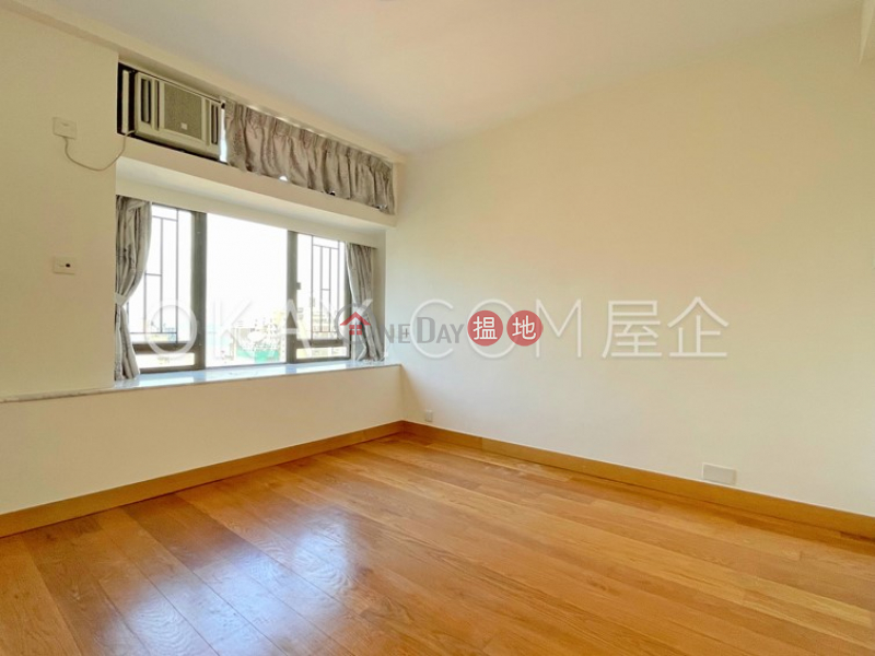 HK$ 31M Glory Heights | Western District | Exquisite 3 bedroom with parking | For Sale