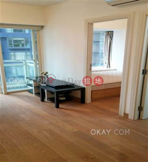 Tasteful 2 bedroom with balcony | For Sale | Centrestage 聚賢居 _0