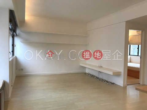 Elegant 1 bedroom with parking | For Sale | Elegant Court 華苑 _0