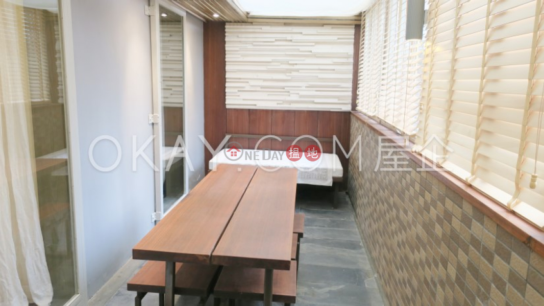 HK$ 28,000/ month | Green Field Court | Western District, Intimate 1 bedroom with terrace | Rental