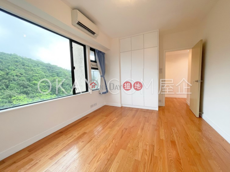 HK$ 118,000/ month Pine Crest Southern District, Efficient 4 bed on high floor with sea views & parking | Rental