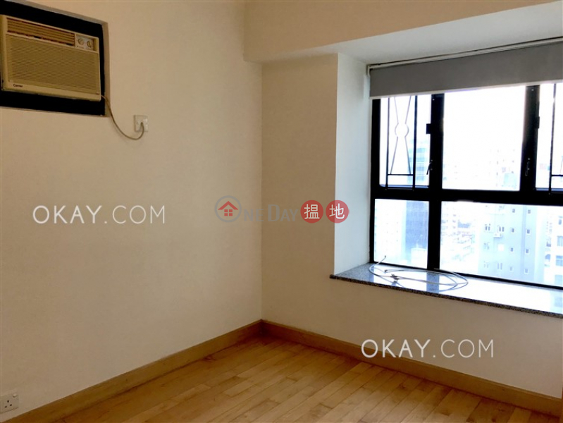Caine Tower | Middle Residential Rental Listings | HK$ 18,500/ month