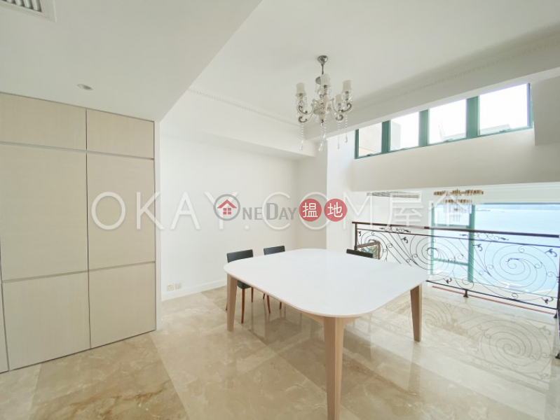 HK$ 72M | Phase 1 Regalia Bay, Southern District | Rare house with sea views, rooftop & balcony | For Sale