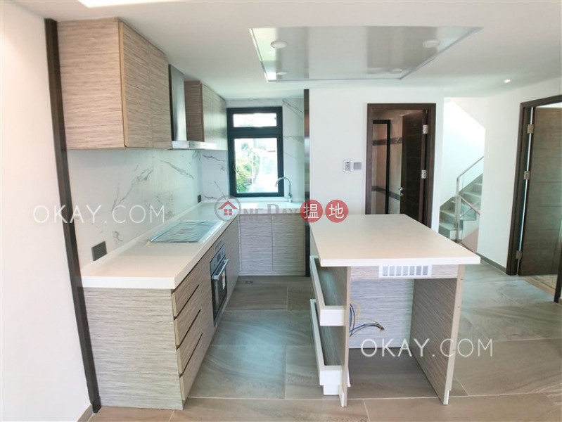 Property Search Hong Kong | OneDay | Residential, Rental Listings, Intimate house on high floor with rooftop & balcony | Rental