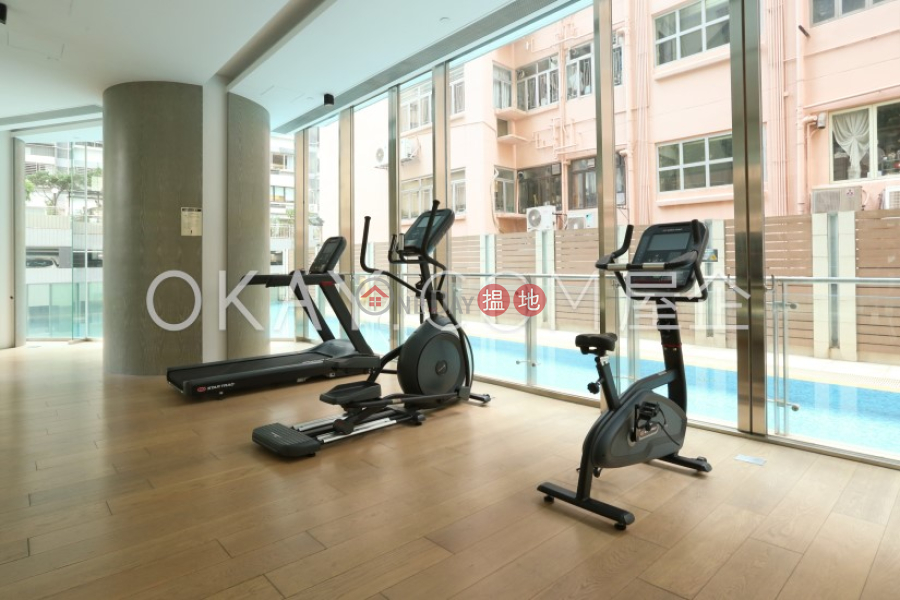Charming 1 bed on high floor with sea views & balcony | Rental | The Icon 干德道38號The ICON Rental Listings