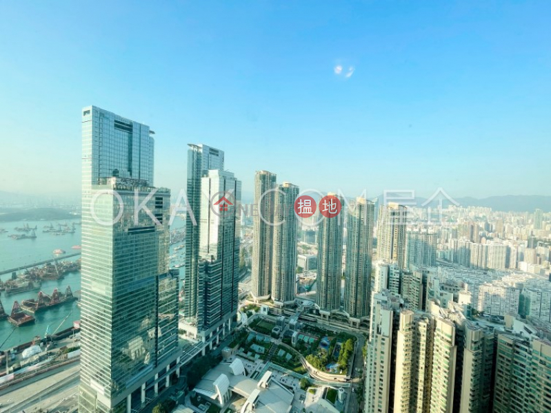 HK$ 55,000/ month The Harbourside Tower 1, Yau Tsim Mong Gorgeous 3 bedroom on high floor with balcony & parking | Rental