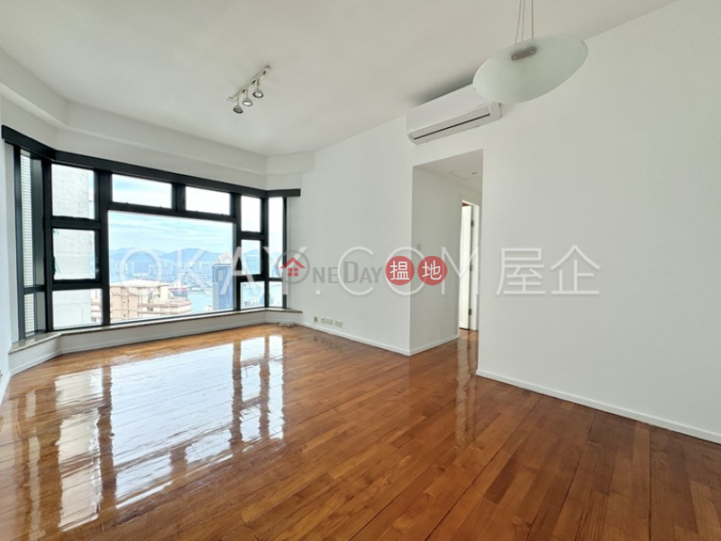 Gorgeous 2 bedroom on high floor with sea views | Rental | Palatial Crest 輝煌豪園 Rental Listings