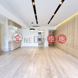 Charming 3 bedroom with parking | For Sale