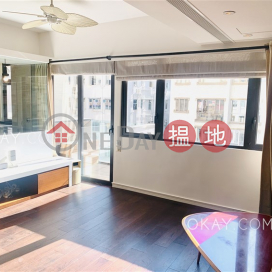 Luxurious 1 bedroom with balcony & parking | Rental | Village Tower 山村大廈 _0