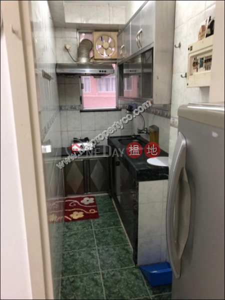 Property Search Hong Kong | OneDay | Residential Rental Listings 2-bedroom apartment for rent in Sheung Wan