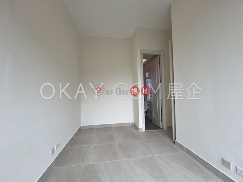 Popular 3 bedroom on high floor with balcony | Rental, 880-886 King\'s Road | Eastern District Hong Kong Rental, HK$ 37,000/ month