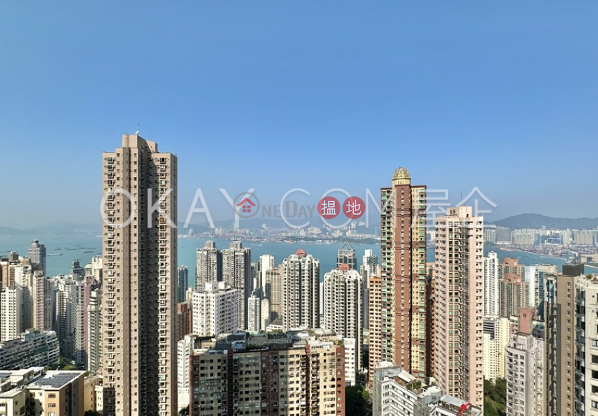 Efficient 3 bed on high floor with balcony & parking | For Sale | Realty Gardens 聯邦花園 Sales Listings