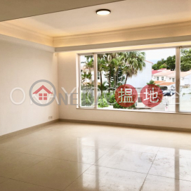 Lovely house with terrace & parking | For Sale | Las Pinadas 松濤苑 _0