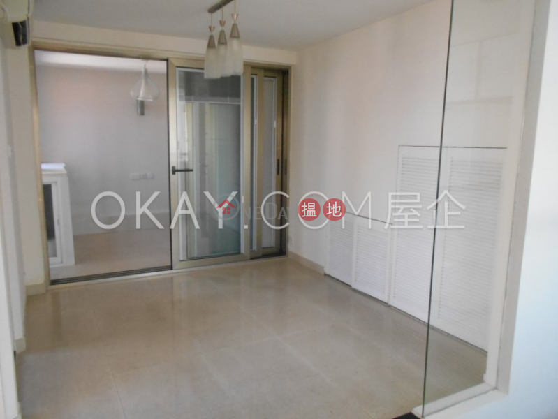 Rare 3 bedroom on high floor with sea views & rooftop | Rental | Rhine Court 禮賢閣 Rental Listings