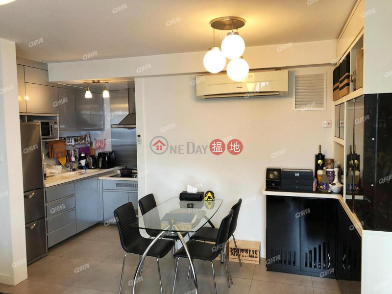 Property Search Hong Kong | OneDay | Residential | Sales Listings, Block R (Flat 1 - 8) Kornhill | 2 bedroom Mid Floor Flat for Sale