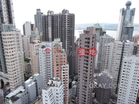 Stylish 3 bedroom with balcony | For Sale | The Summa 高士台 _0