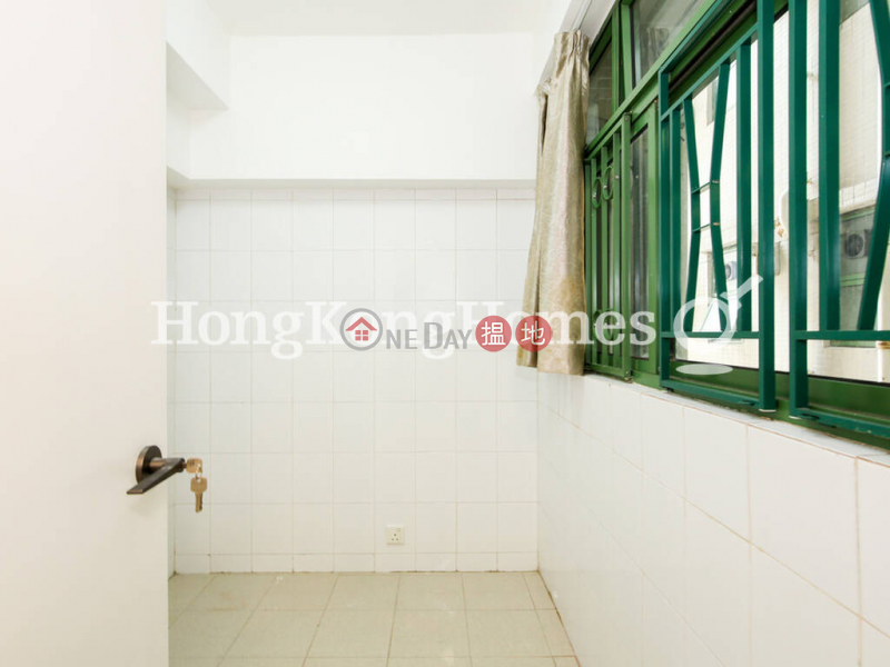 HK$ 28M | Robinson Place, Western District 3 Bedroom Family Unit at Robinson Place | For Sale
