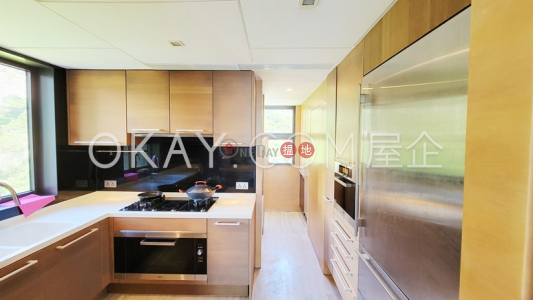 HK$ 84M Belgravia, Southern District | Rare 3 bedroom on high floor with sea views & balcony | For Sale