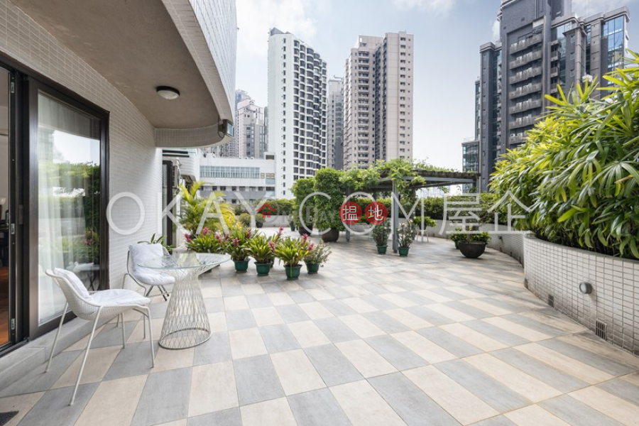 Beautiful 4 bedroom with terrace & parking | For Sale | Visalia Garden 蔚山花園 Sales Listings