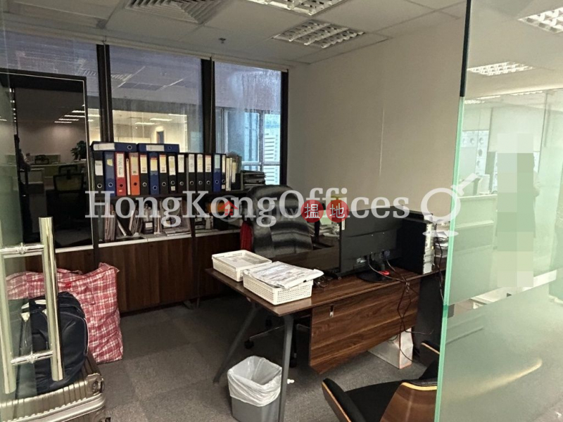 Worldwide House, Middle, Office / Commercial Property | Rental Listings HK$ 192,280/ month