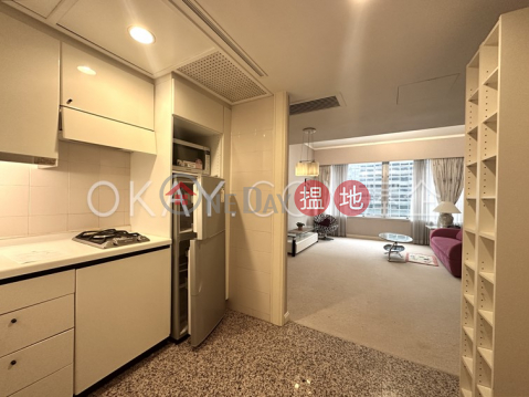 Stylish 1 bedroom on high floor | For Sale | Convention Plaza Apartments 會展中心會景閣 _0