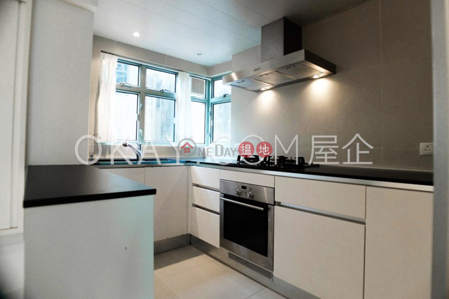 HK$ 50,000/ month Casa Bella, Central District Lovely 2 bedroom with terrace | Rental