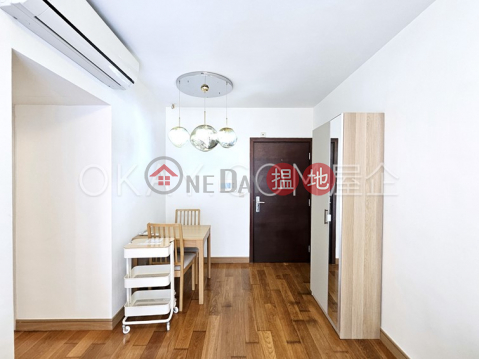 Unique 2 bedroom on high floor with balcony | For Sale | Centrestage 聚賢居 _0