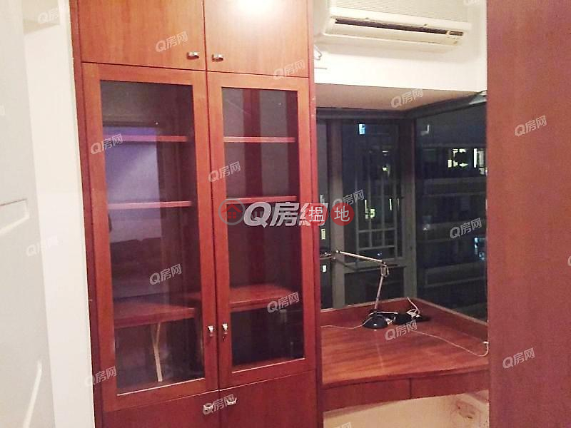 Property Search Hong Kong | OneDay | Residential | Rental Listings Tower 8 Island Harbourview | 2 bedroom High Floor Flat for Rent