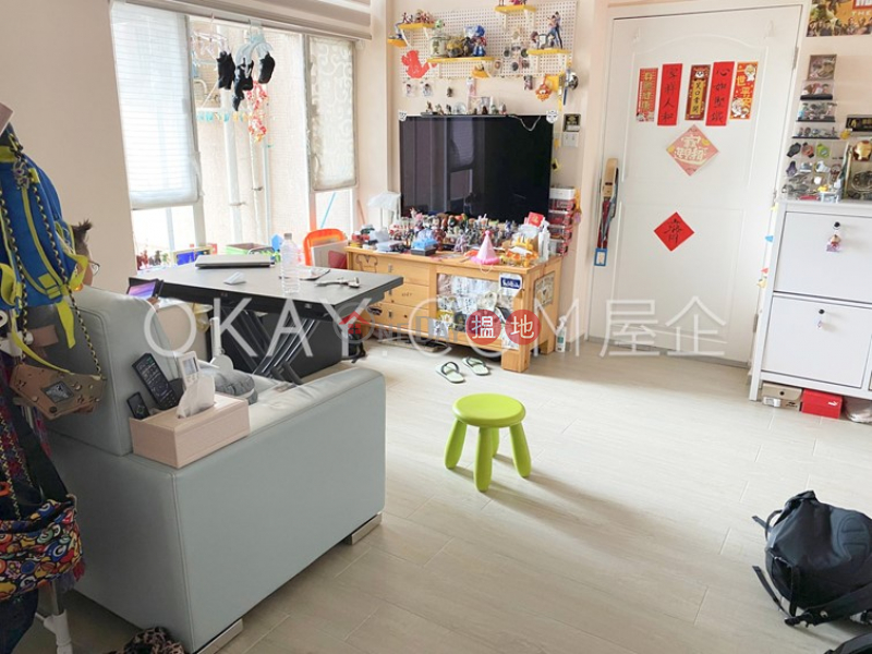 Cozy 2 bedroom with sea views | For Sale, Kennedy Town Building 城暉大廈 Sales Listings | Western District (OKAY-S317035)