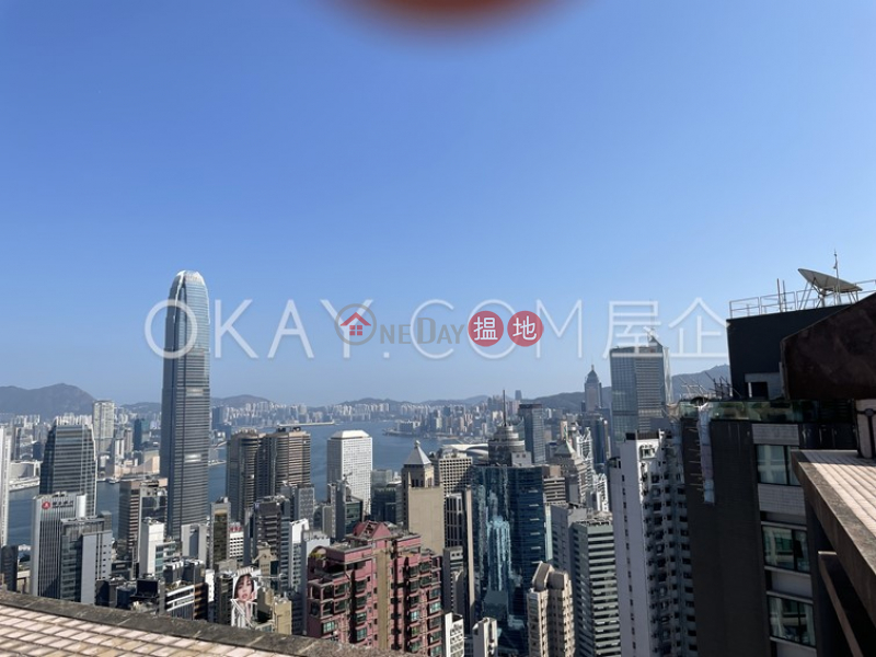 Property Search Hong Kong | OneDay | Residential | Rental Listings | Intimate 1 bed on high floor with harbour views | Rental