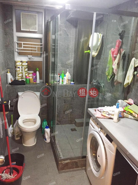 Property Search Hong Kong | OneDay | Residential Sales Listings, Yan Ming Court, Yan Lan House Block D | 3 bedroom Low Floor Flat for Sale