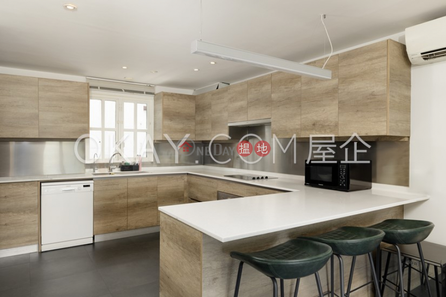 HK$ 45M Hing Keng Shek | Sai Kung Lovely house with rooftop, terrace & balcony | For Sale